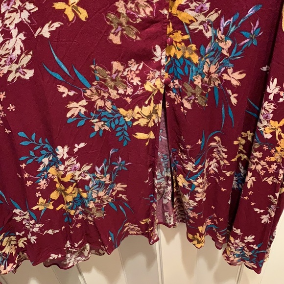 Maroon floral dress with asymmetric hem - Picture 3 of 4